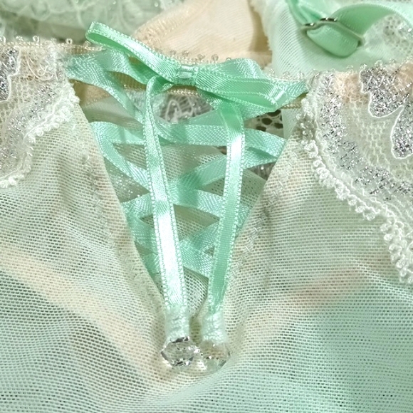 NWT Victorias Secret Sexy Seduction Lace Garter Skirt Mint Green 💚 Size M - Picture 11 of 16